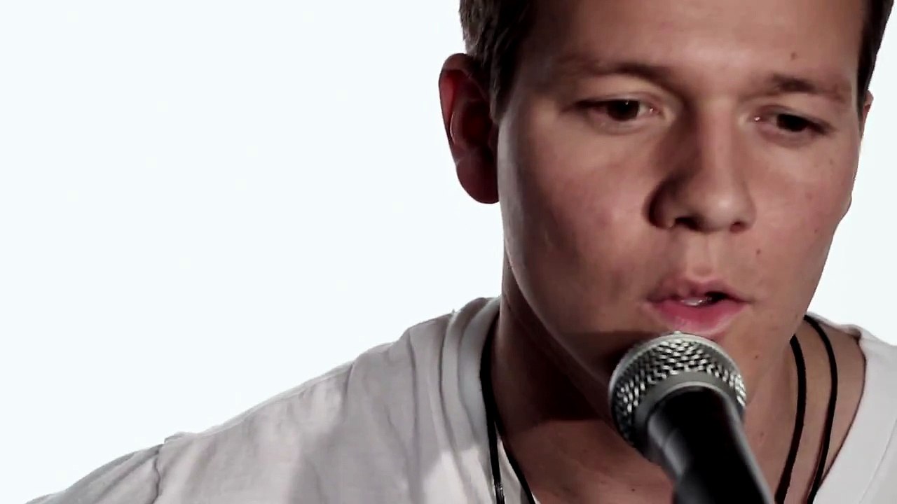 Jason Mraz - I Won't Give Up - Cover by Tyler Ward - Music Video