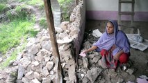 Thousands stranded by rains in Pakistan wait for help