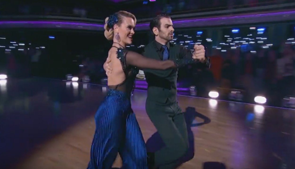 Nyle & Peta's Tango - Dancing with the Stars