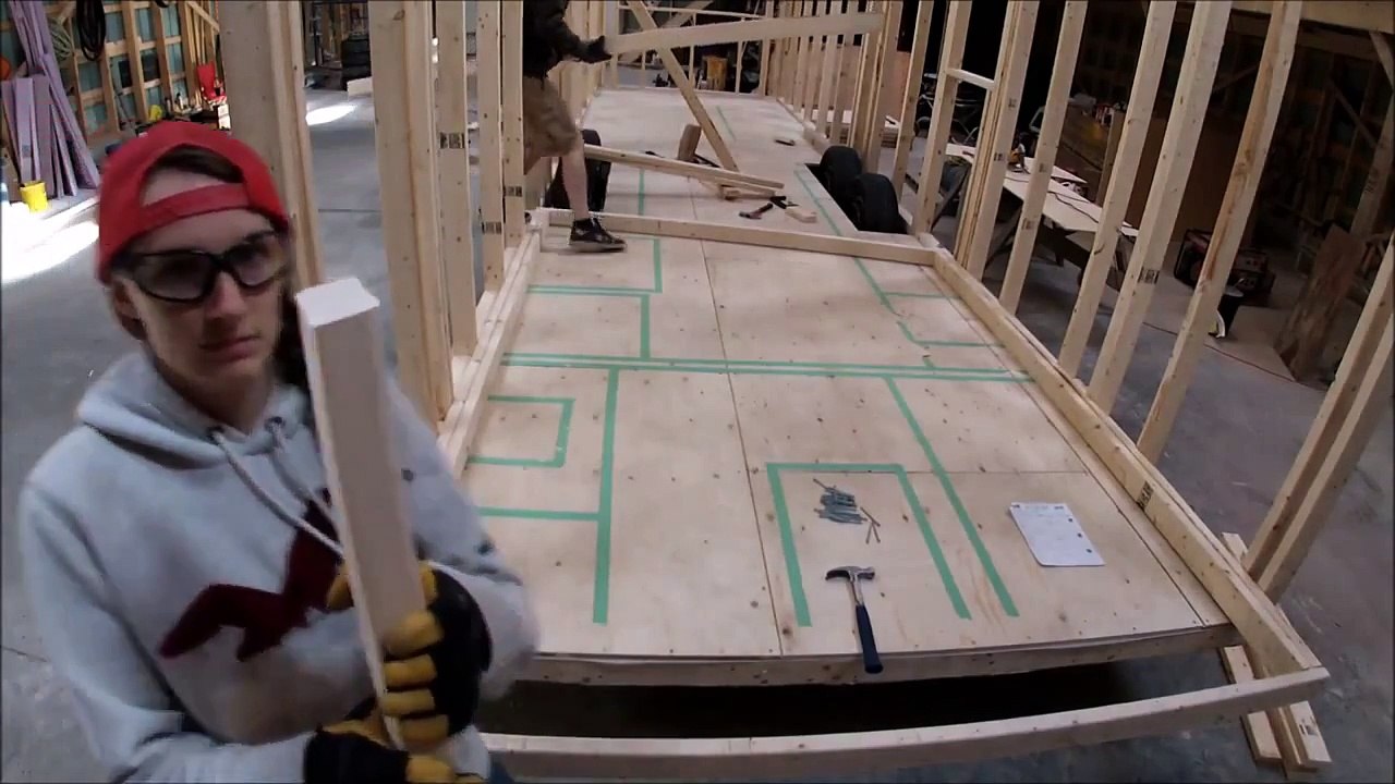 Building a Rake Wall   Tiny House Framing