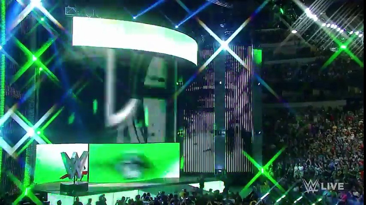 Apollo Crews vs. Tyler Breeze  Raw, April 4, 2016