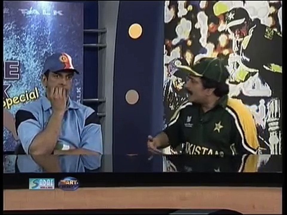 Moin Akhtar as Javed Miandad - Loose Talk Part 1-2