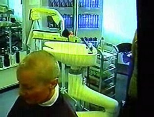 ursy's barbershop headshave