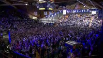 La réaction des fans de Villanova au The Pavilion au moment du buzzer beater de Kris Jenkins