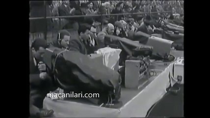 Download Video: 15.03.1961 - 1960-1961 European Champion Clubs' Cup Quarter Final 2nd Leg FC Hradec Kralove 1-1 Barcelona