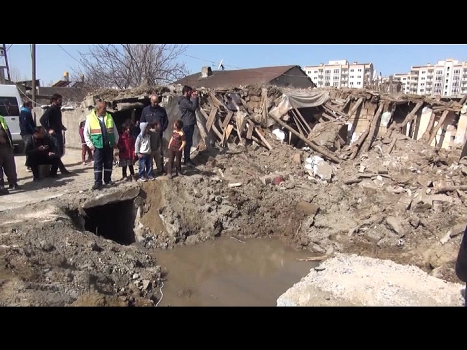 Van'da Patlama Sonrası görüntüler
