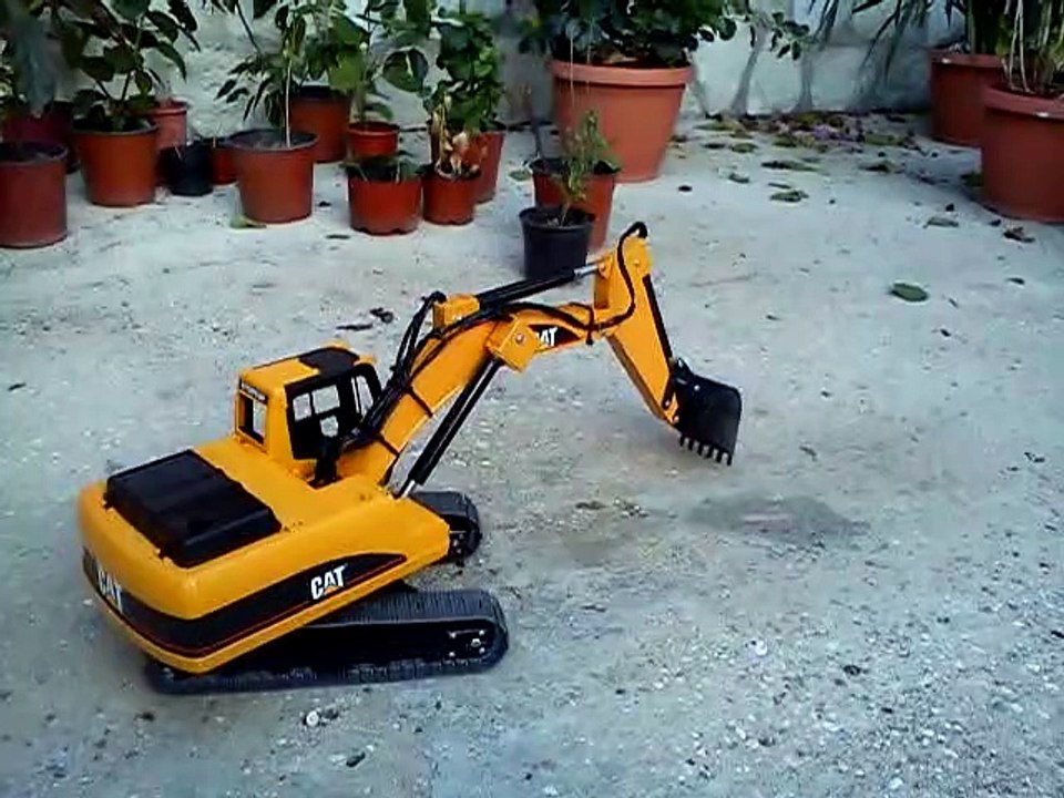 Bruder Caterpillar excavator