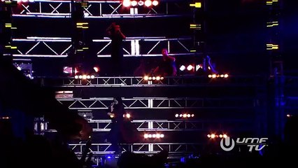 SKRILLEX LIVE @ ULTRA MUSIC FESTIVAL 2015 46