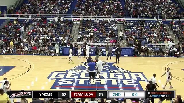 Ludacris vs. Lil Wayne Basketball Game 75