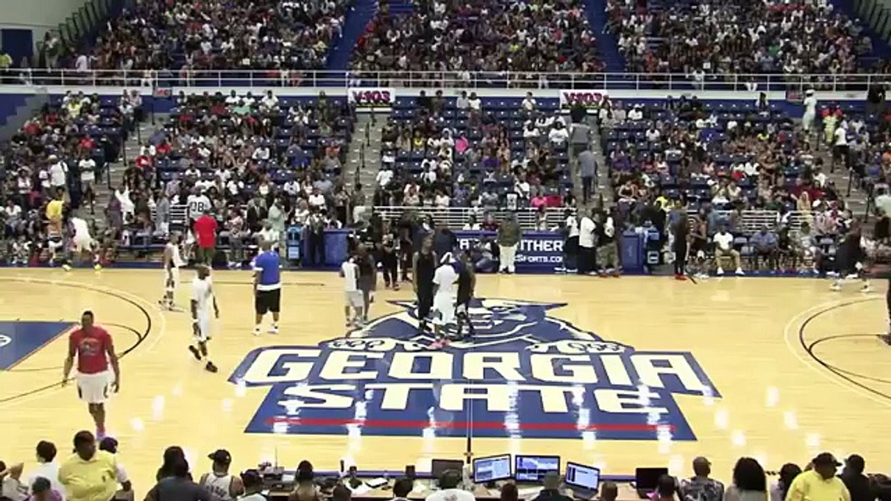 Ludacris vs. Lil Wayne Basketball Game 81