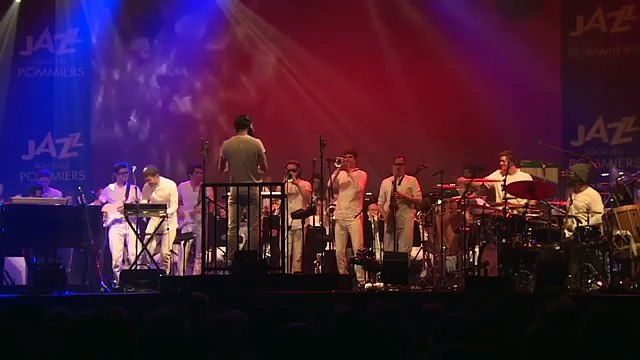 Snarky Puppy feat. Metropole Orkest (full concert) - Live @ Jazz sous les pommiers 2015 24