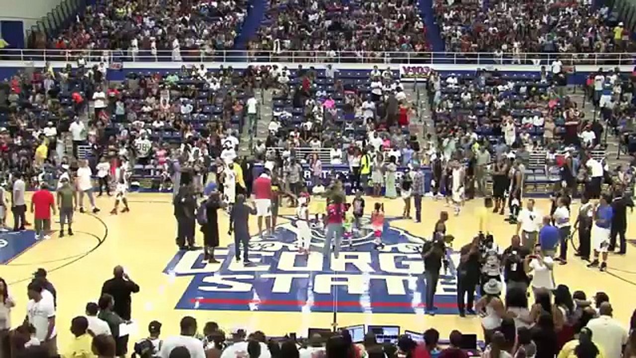 Ludacris vs. Lil Wayne Basketball Game 99