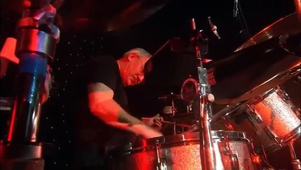 The Shadows - The Final Tour Live (2004) 20