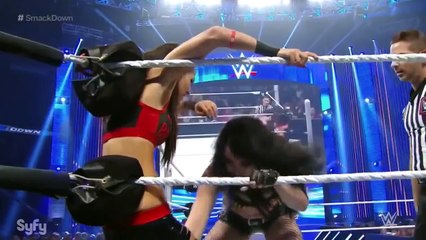 Smackdown Brie Bella vs Paige 06-18-15