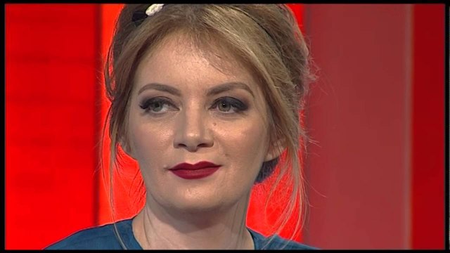 Tonight Ilva Tare Çfarë e kushtëzon dialogun?