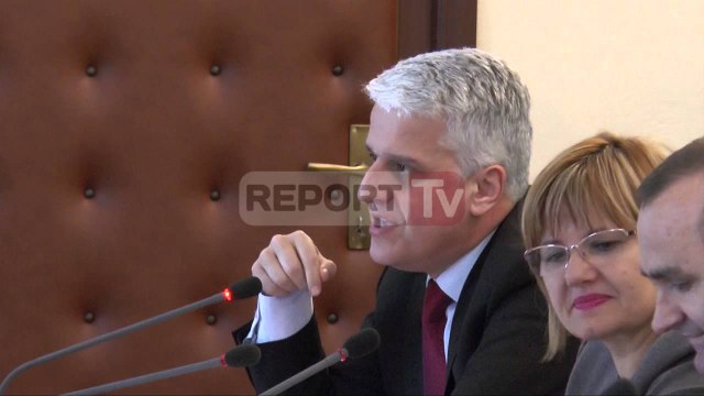 Report TV - Politika për “Panama Papers”, Majko: Uroj të dalim sa më të pastër