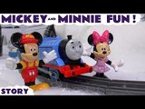 Disney Mickey and Minnie Mouse Fun with Thomas and Friends Surprise Eggs Christmas Huevos Sorpresa