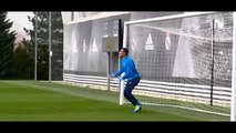 Keylor Navas Fantastic Scorpion Save vs Marcelo on Real Madrid Training 2016