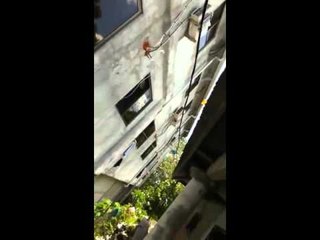 #WhatsAppCri Así quedó el refugio donde se encontraban los cubanos en Paso Canoas.