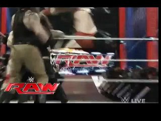 Wyatt Famliy Attacks Team League Of Nation Team Crack WWE RAW 4-4-2016
