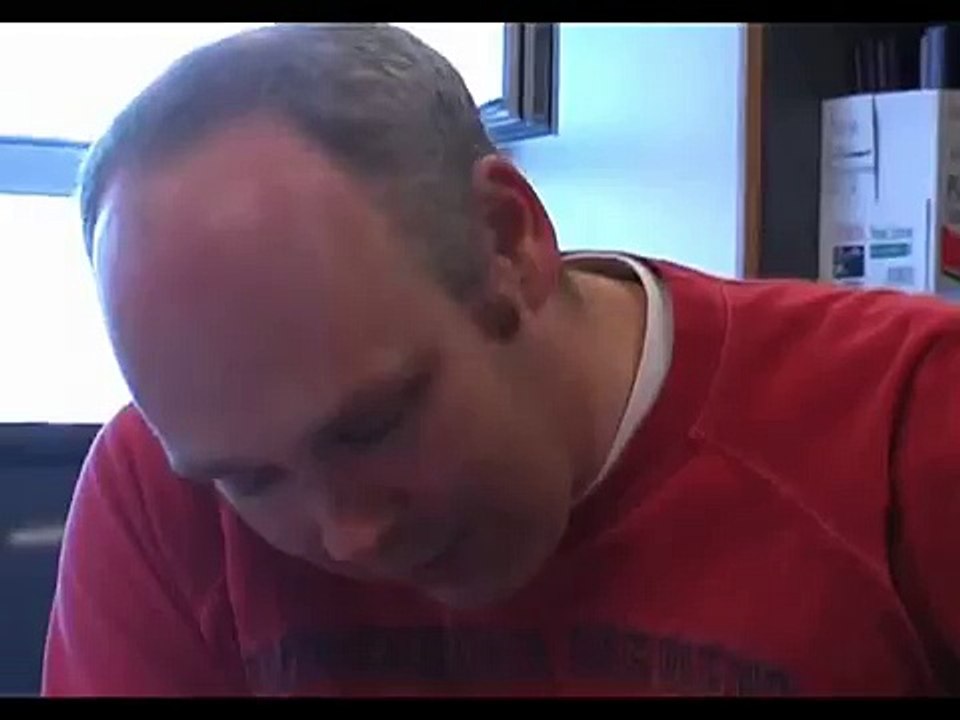 Nee, neenee, nee, neeneenee, nee...