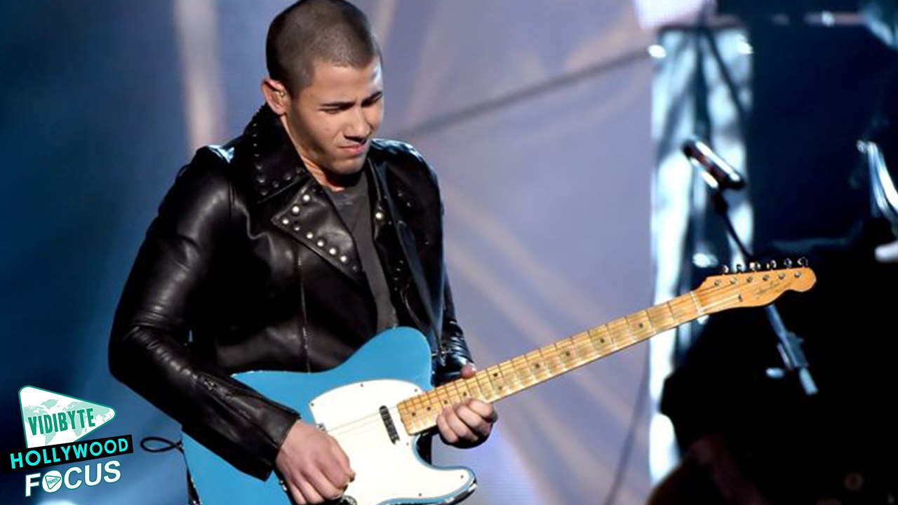 Nick Jonas Attempts Guitar Solo, Fails Miserably