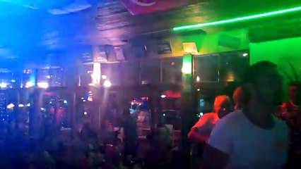 MADAMME MARİKA SUMMER JAM KARAOKE BAR