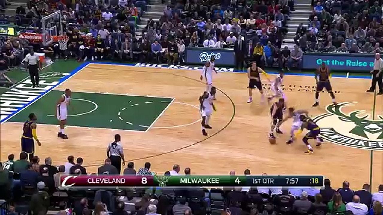 Super Giannis Antetokounmpo Free Throw Line Dunk - April 5, 2016
