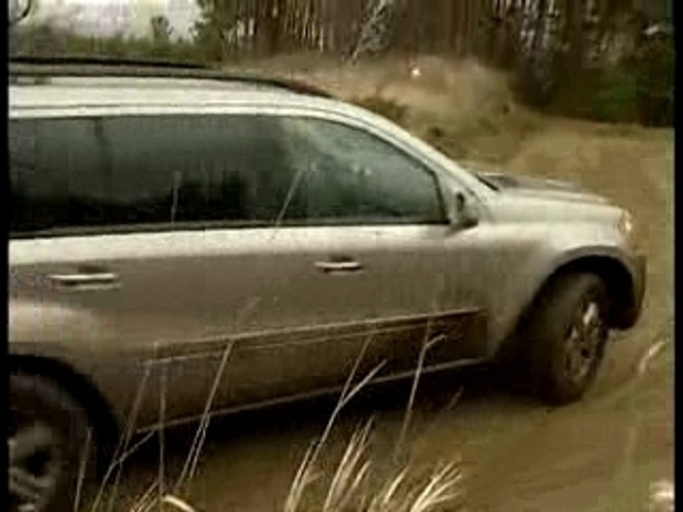 Mercedes-Benz S-Class goes off-road! www.MotorAuthority.com