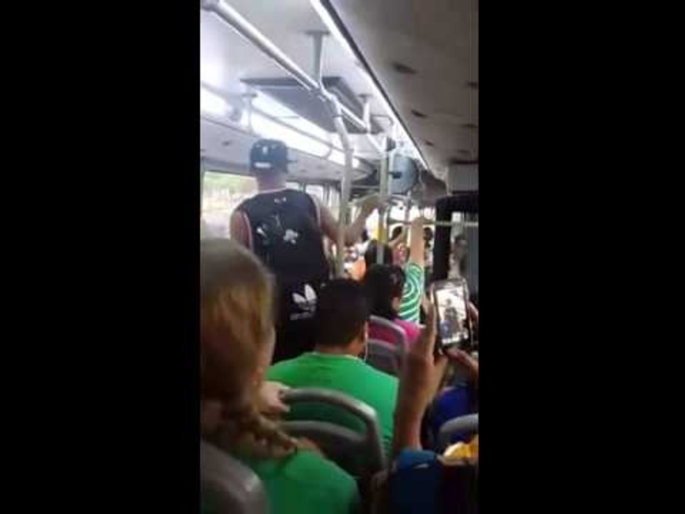 Predicando en el metrobús