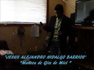 Muñeca de Ojos de Miel