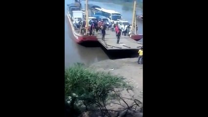 Acele Eden Adam Hayatından Oluyordu