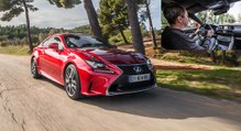 Lexus RC 300h 2016 [ESSAI VIDEO] : Coupécolo (prix, performances, avis…)