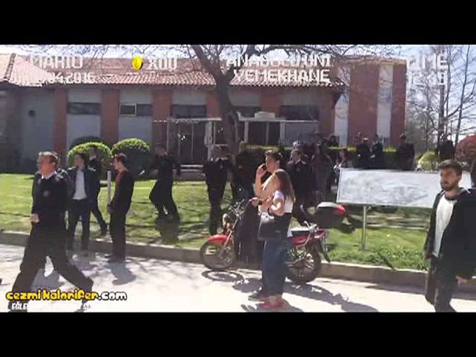 Super Mario -  Anadolu Üniversitesi