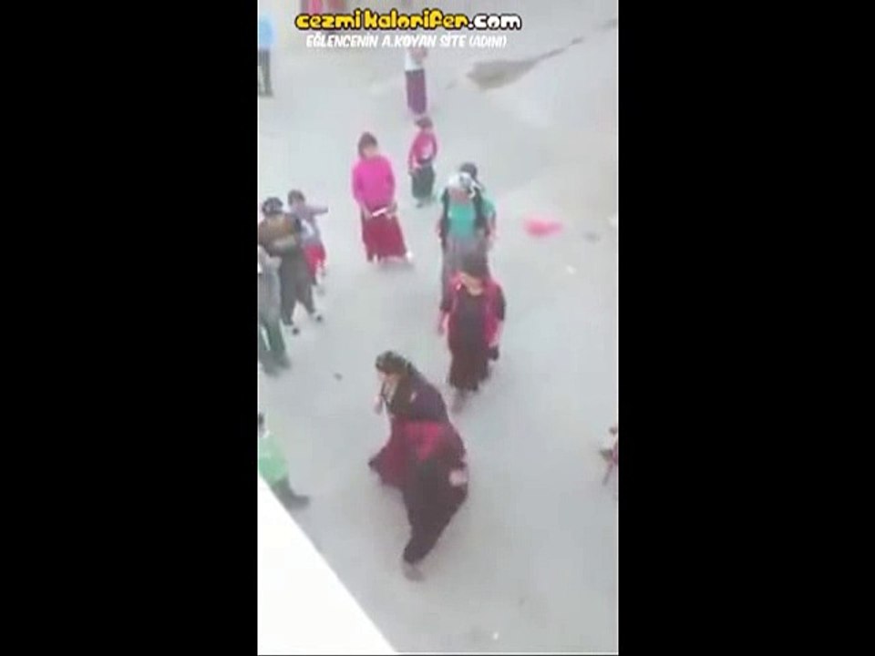Adana'da Bir Cono Kavgası