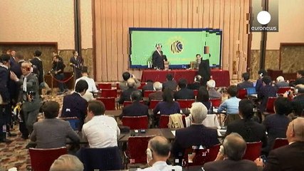 Porosenko: átláthatóak a pénzügyi és politikai ügyeim