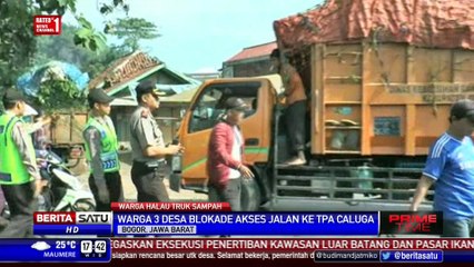 Скачать видео: Warga Caluga Blokade Truk Sampah dari Bogor