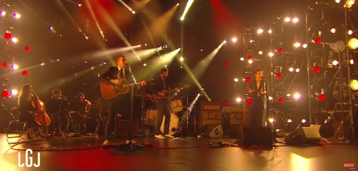 The Last Shadow Puppets - Standing next to me - Le Grand Journal du 05/04 - CANAL+