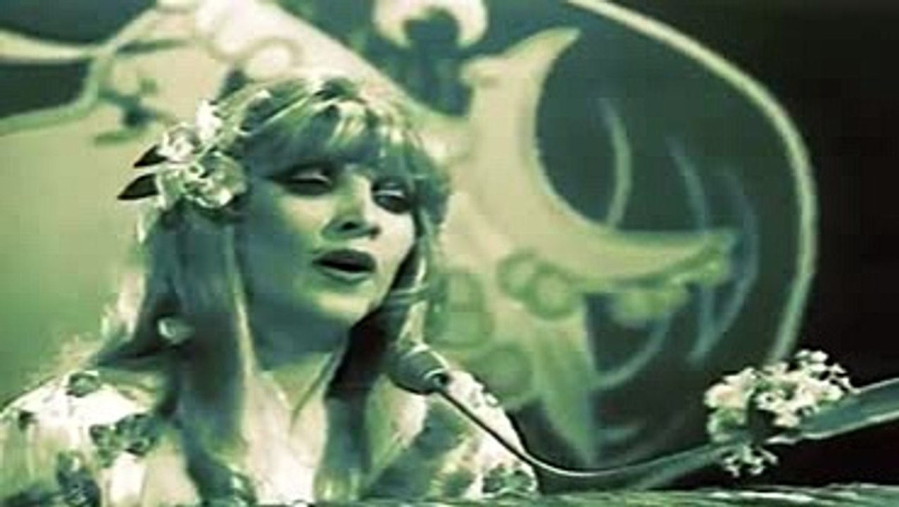 LYNSEY DE PAUL _ WON'T SOMEBODY DANCE WITH ME VIDEO CLIP Nº 2