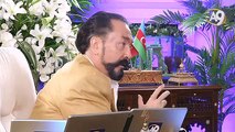 Münafıklar gece şeytanla bağlantı kurup, transa geçer.   (Adnan Oktar )