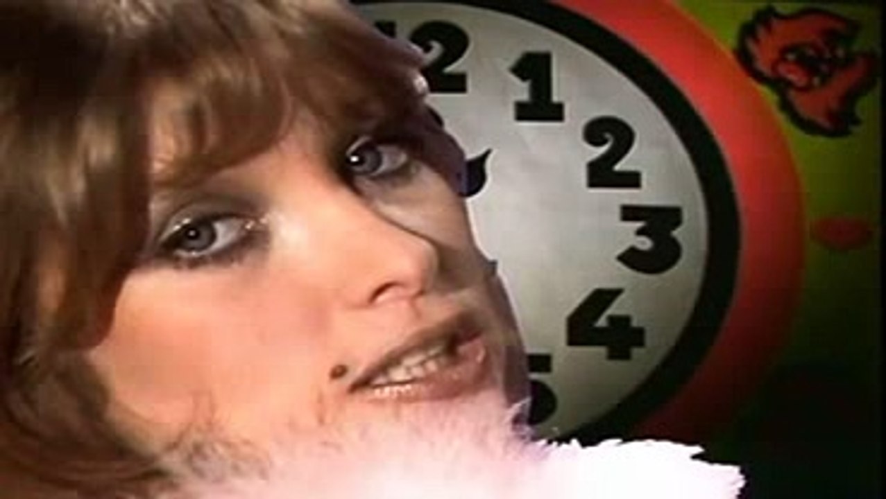 LYNSEY DE PAUL _ SUGAR ME VIDEO CLIP Nº 1