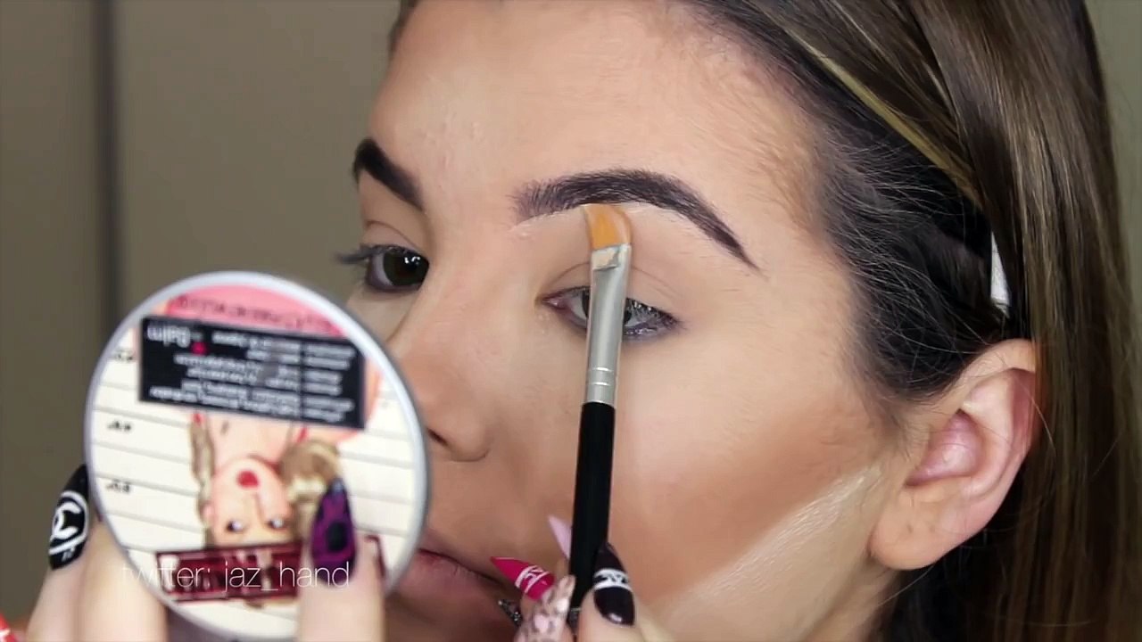 Makeup Tutorial for Green Eyes