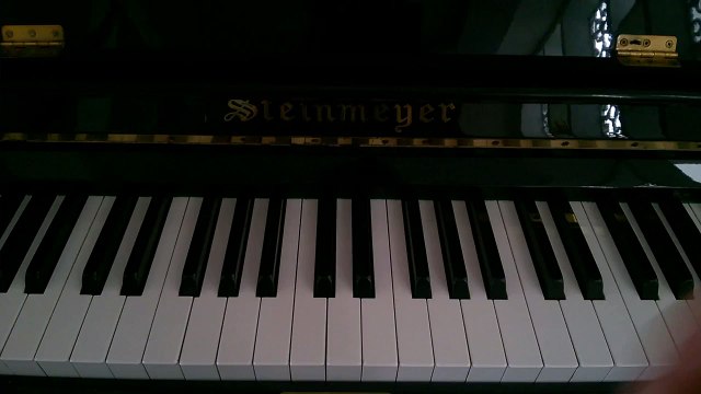 C Major scale; C Major, F Major and G Major triads.