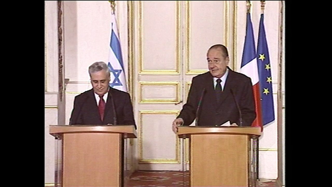 Ex-presidente de Israel vai continuar preso