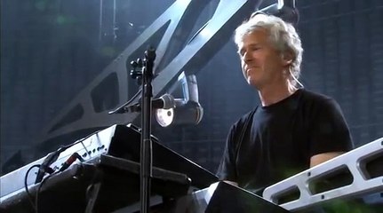 genesis - 2007 turn it on again live concert cinema show 5