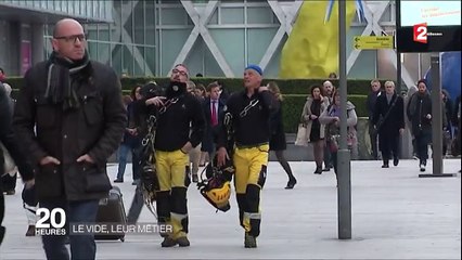 Emploi : cordistes, les voltigeurs du bâtiment
