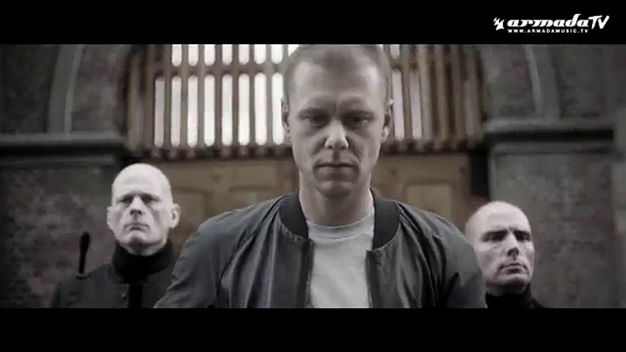 Armin van Buuren feat. Kensington - Heading Up High