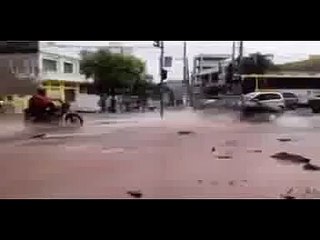 LUCU BANGET BIKIN PERUT SAKIT...............