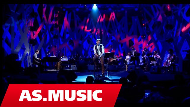 Alban Skenderaj - Je ti - Tingujt E Ditarit Tim ( Live Acoustic )