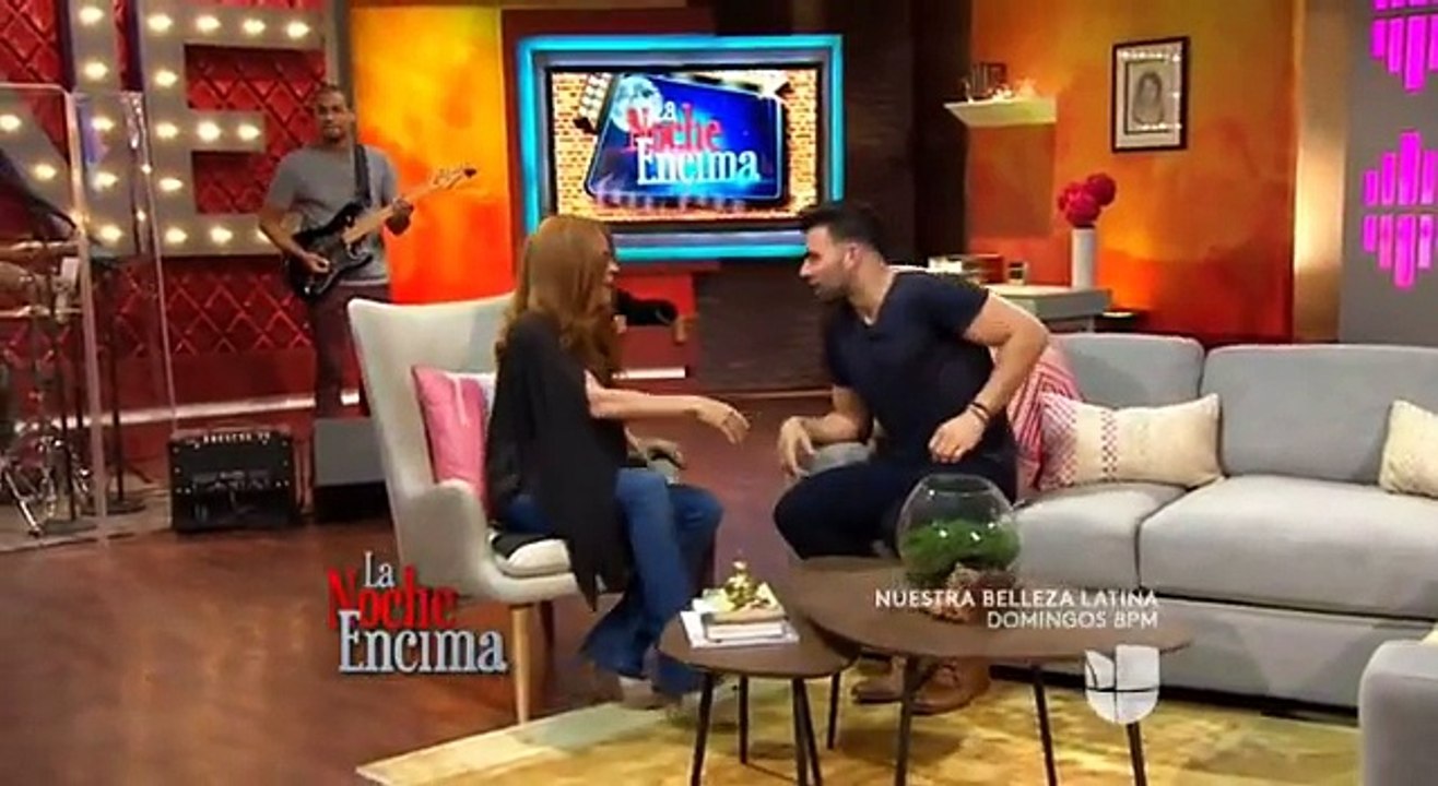 jencarlos canela se goza su mejor momento musical en #LaNocheEncima